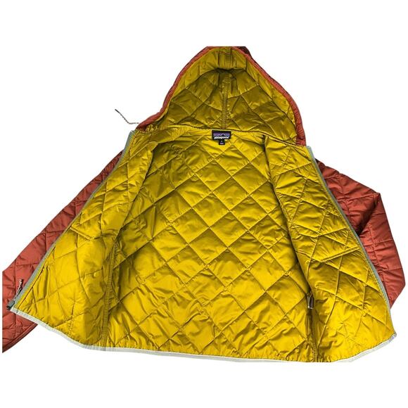 Patagonia Women XS Quilted Hooded Jacket Burnt Orange Mustard Lightweight Puffer - Picture 11 of 13